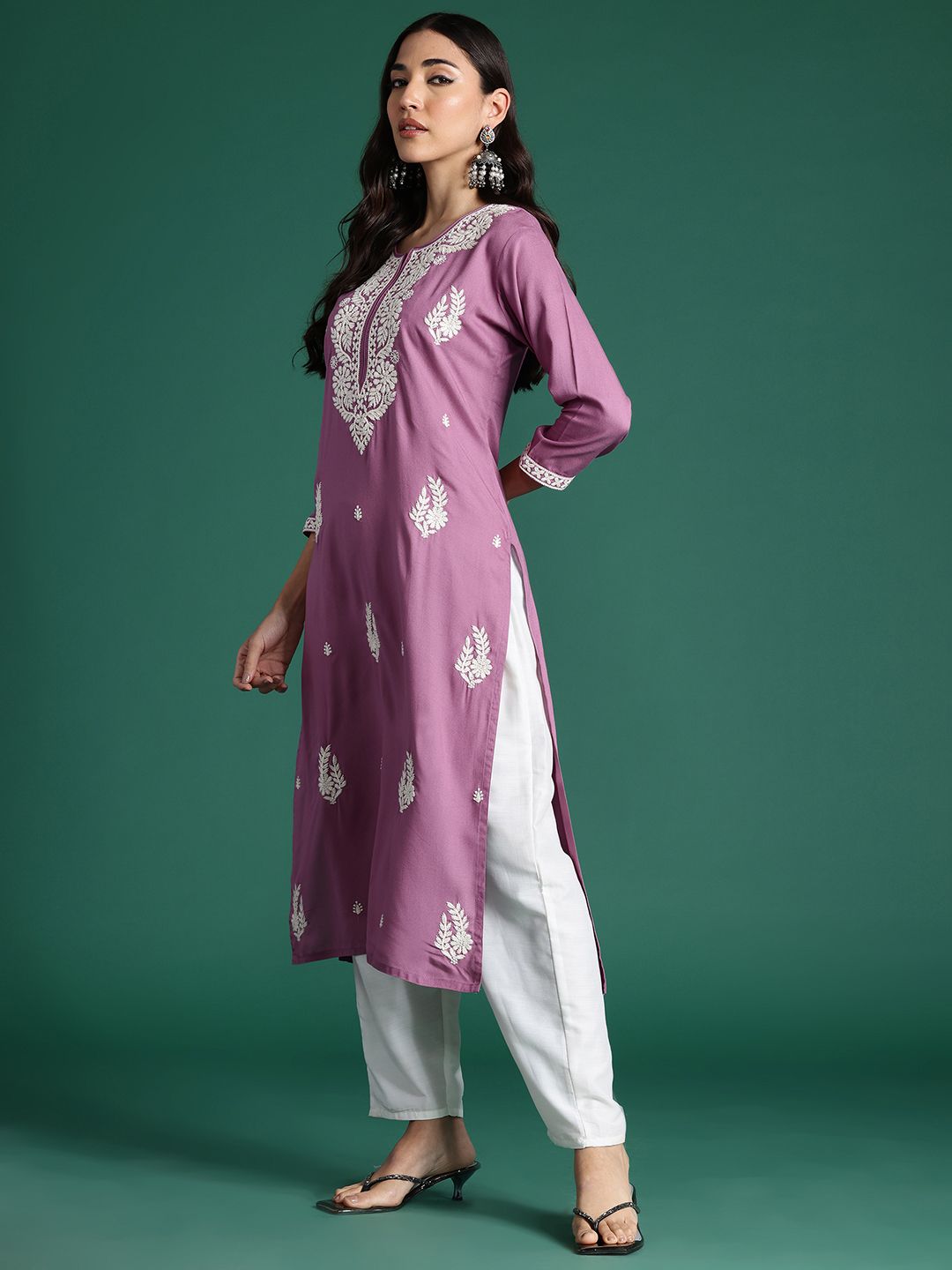 Indo Era Ethnic Motifs Embroidered Thread Work Kurta