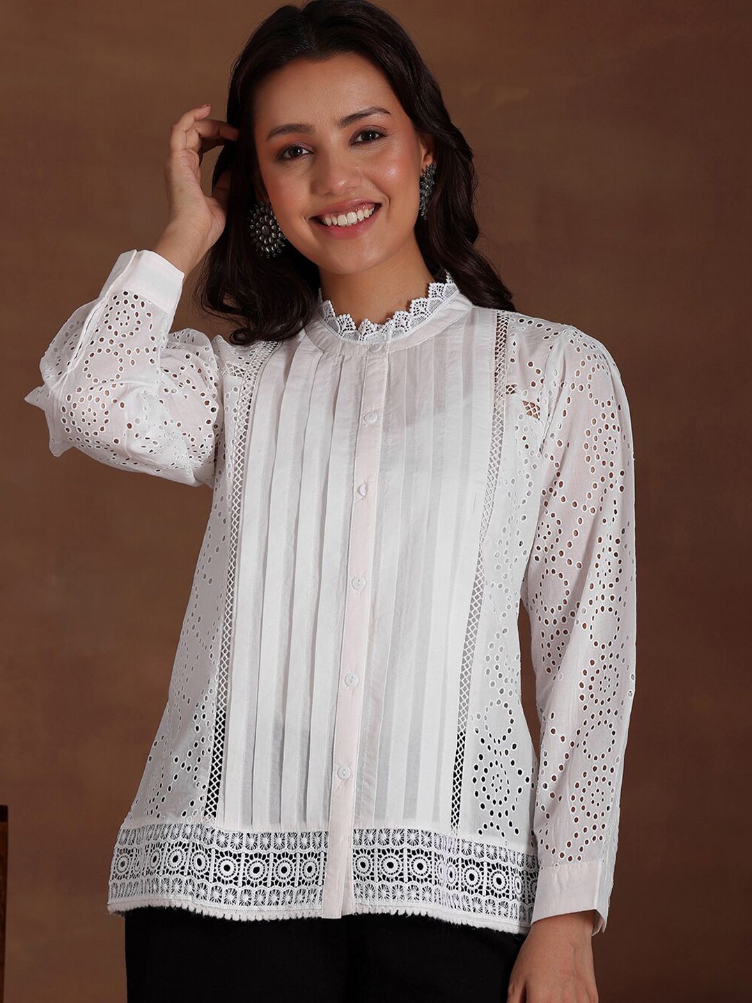 Libas Geometric Schiffli Top