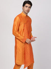 VASTRAMAY Men Orange Geometric Kurta