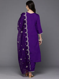 Indo Era Women Floral Embroidered Thread Work Kurta with Trousers & With Dupatta