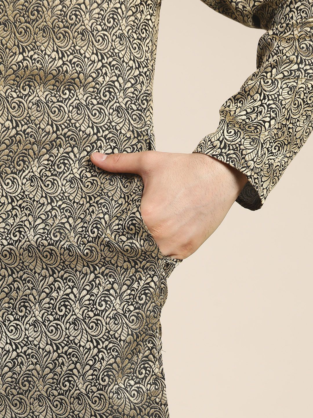 SOJANYA Motif Etnik Kurta
