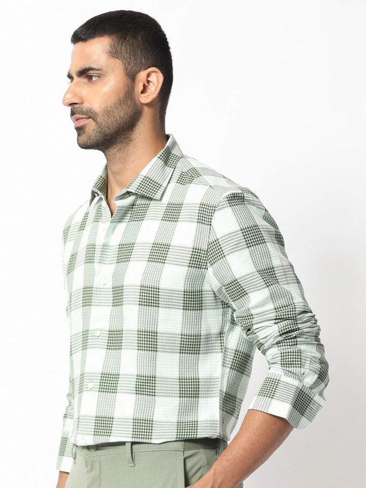 RARE RABBIT Men Ventura Slim Fit Gingham Checked Shirt
