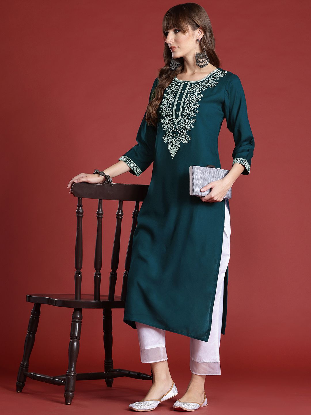 Indo Era Women Floral Embroidered Thread Work Kurta