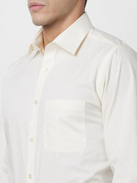 Raymond Solid Slim Fit Pure Cotton Formal Shirt