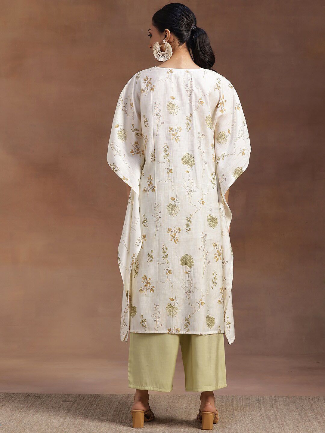 Libas Printed V-Neck Kaftan Tunic With Palazzos Co-Ords