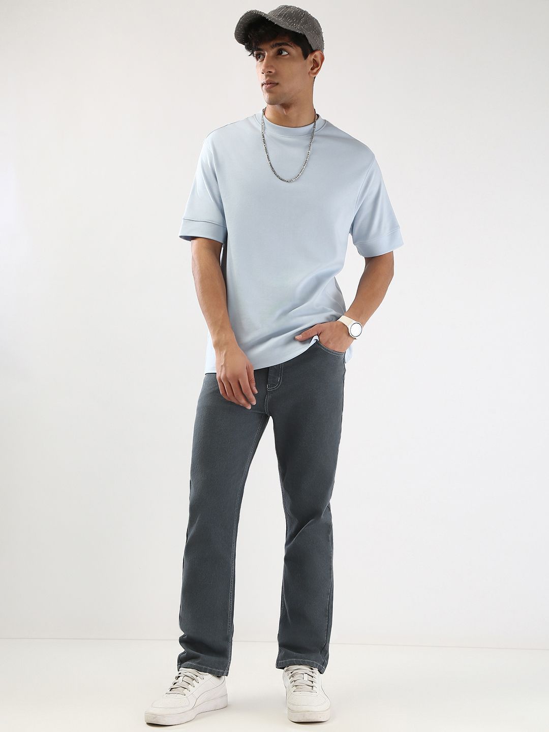 Urbano Fashion Men Straight Fit Mid-Rise Stretchable Jeans