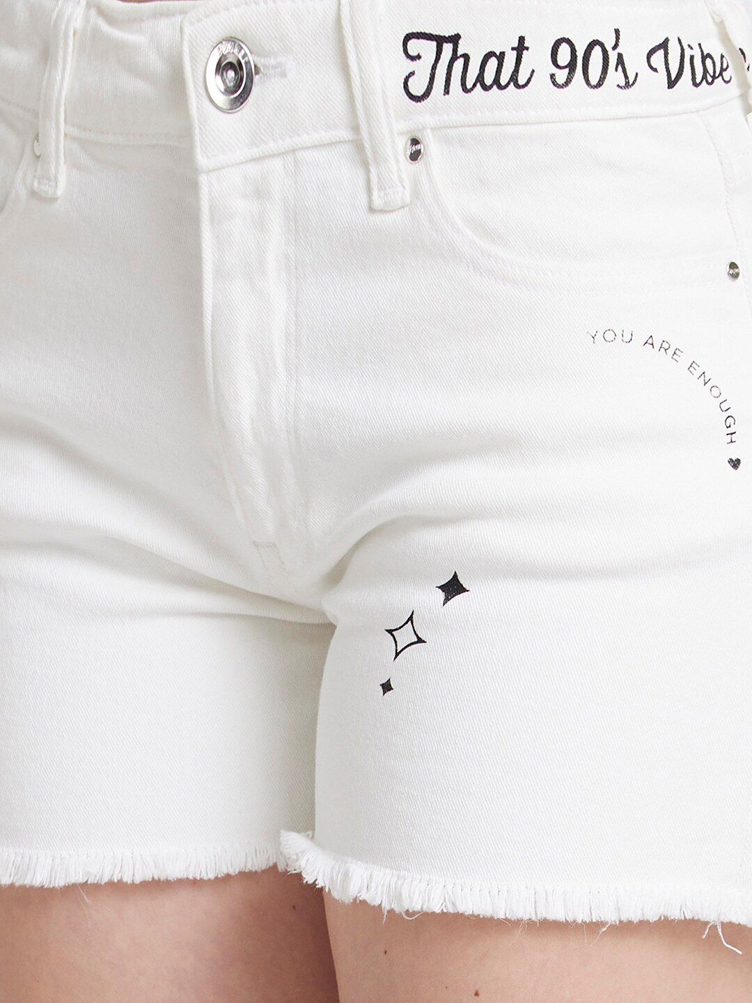 SPYKAR Women Printed Slim Fit Mid Rise Cotton Denim Shorts