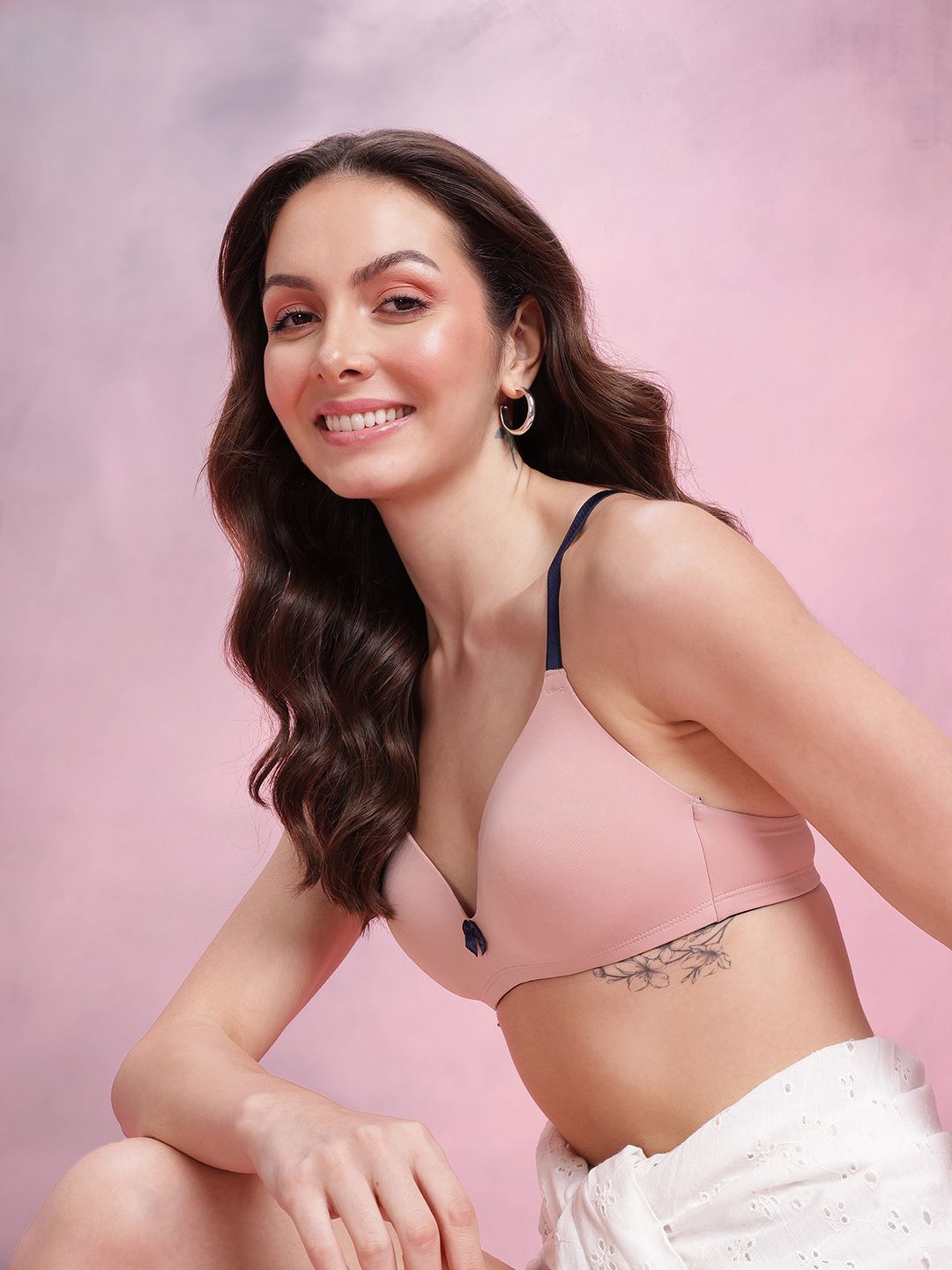 DressBerry Medium Coverage Lightly Padded Plunge Bra