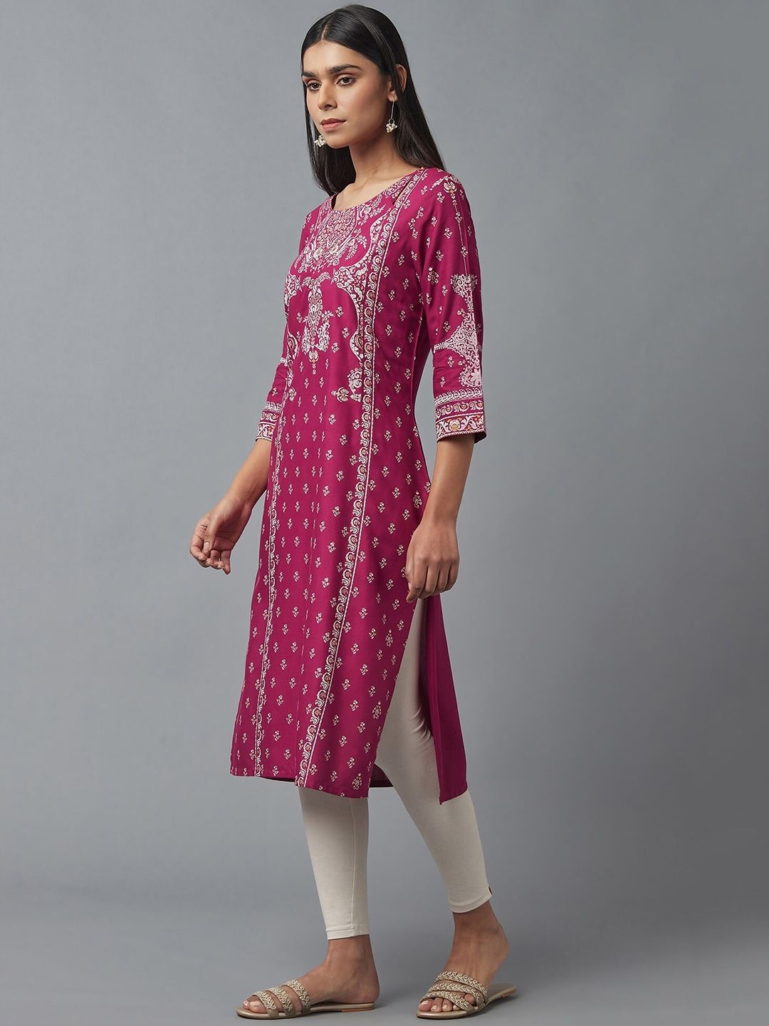 W Women Pink & White Ethnic Printed Kurta