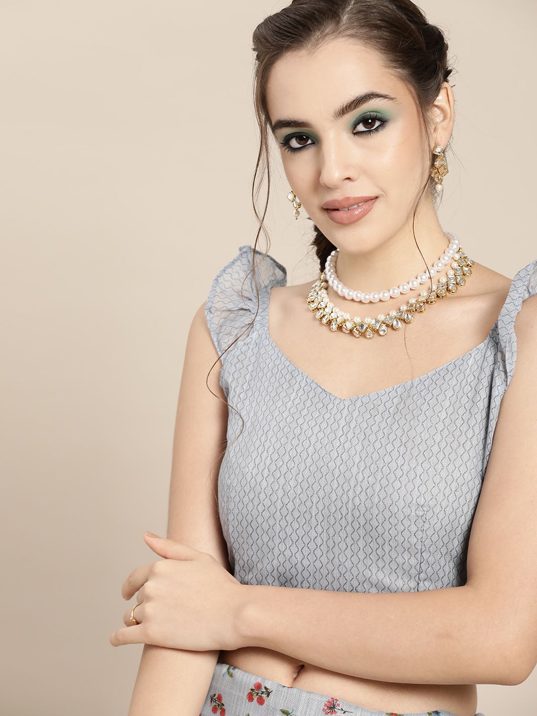 Saree mall Grey & Maroon Floral Linen Blend Chanderi Sarees