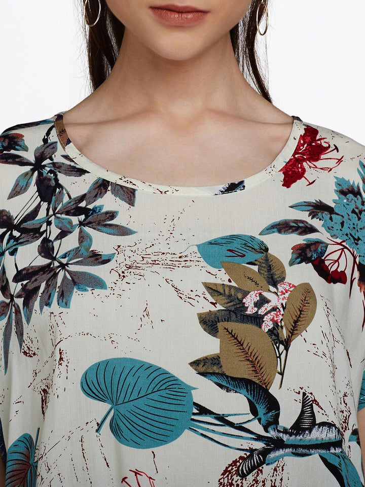 Berrylush White Floral Crepe Boxy Top
