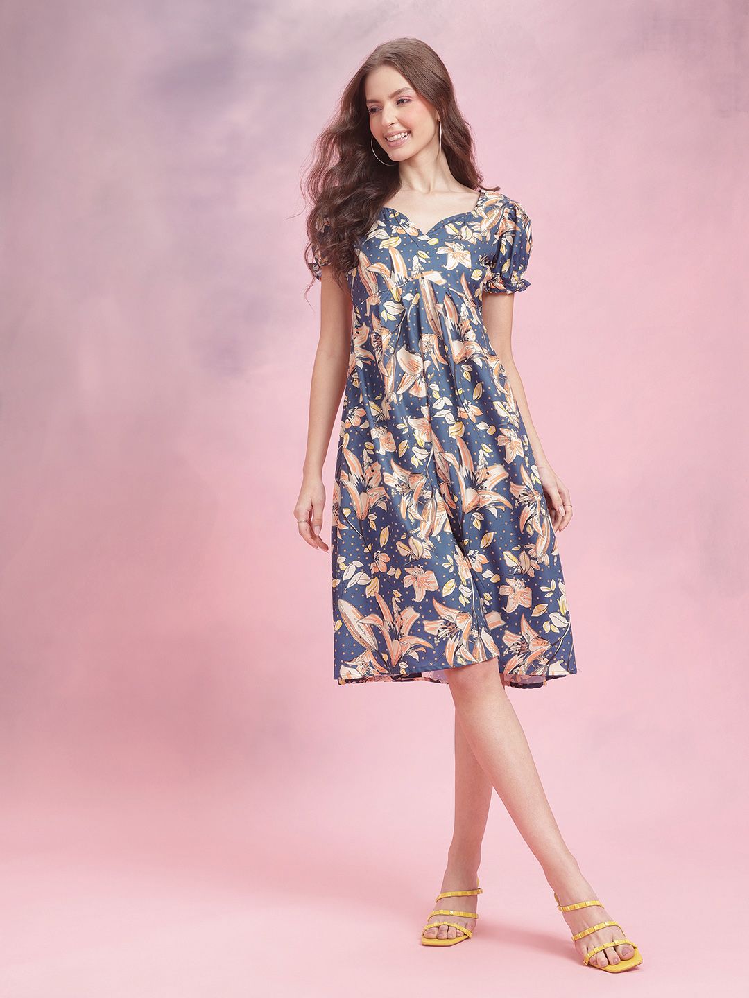 DressBerry Puff Sleeves Floral Empire Dress