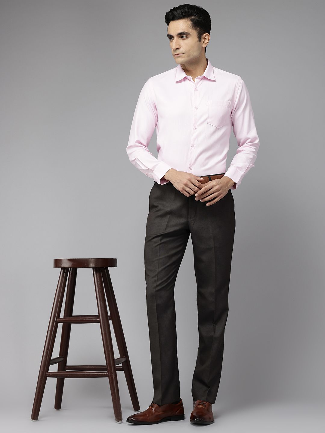 Park Avenue Men Checked Smart Fit Formal Trousers