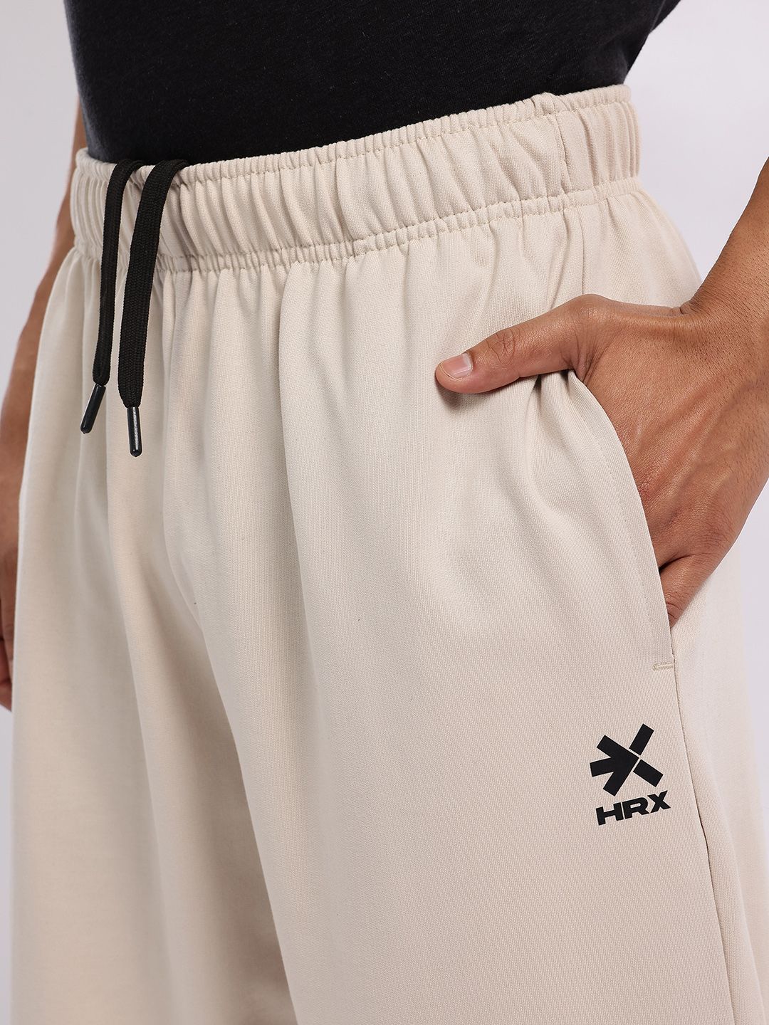 HRX by Hrithik Roshan Men Side Striped Mid-Rise Relaxed Fit Lifestyle Joggers