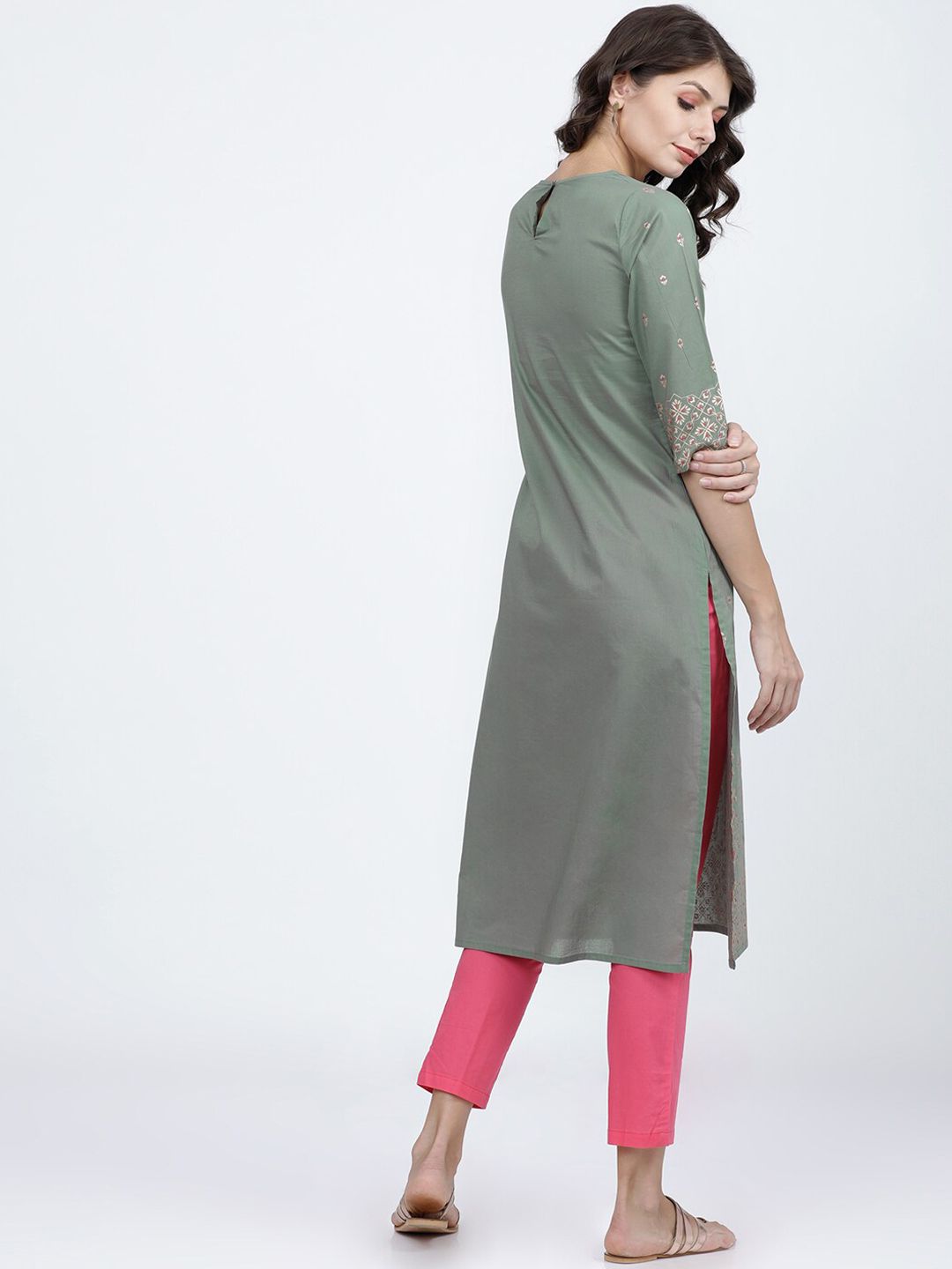 Vishudh Women Olive Ethnic Motifs Printed Cotton Kurta