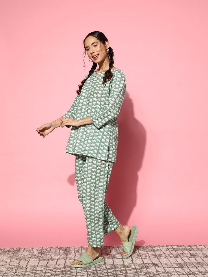 SANSKRUTIHOMES Women Green & White Printed Pure Cotton Top With Trousers
