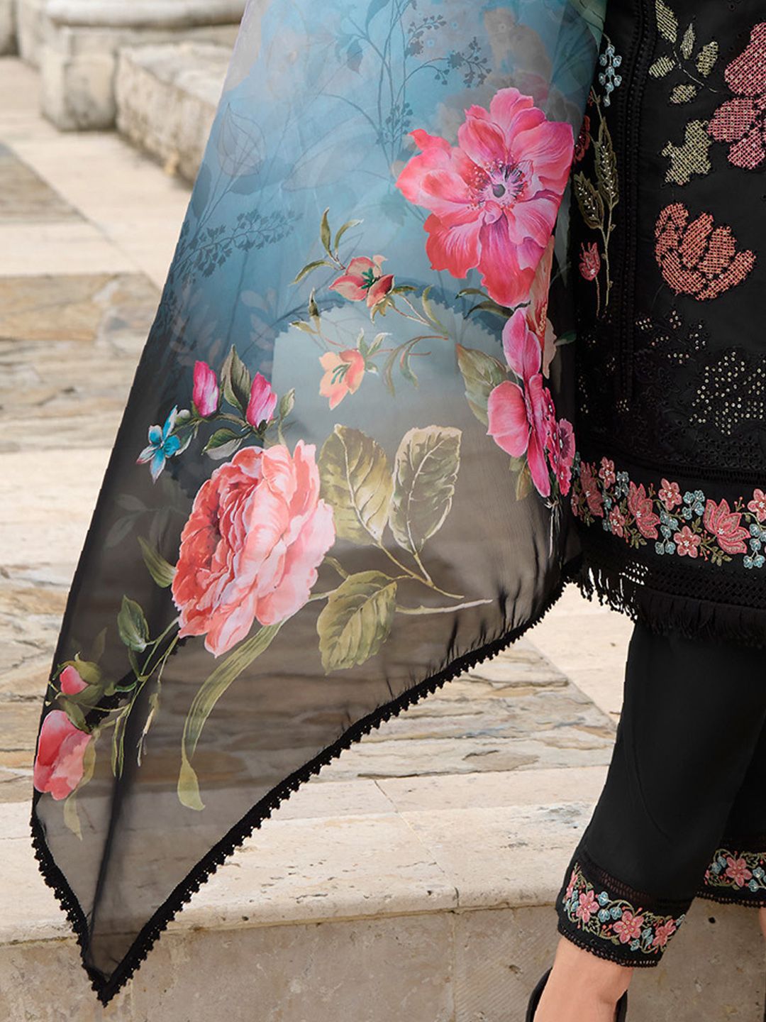 Indo Era Women Floral Embroidered Regular Thread Work Pure Silk Kurta with Trousers & With Dupatta