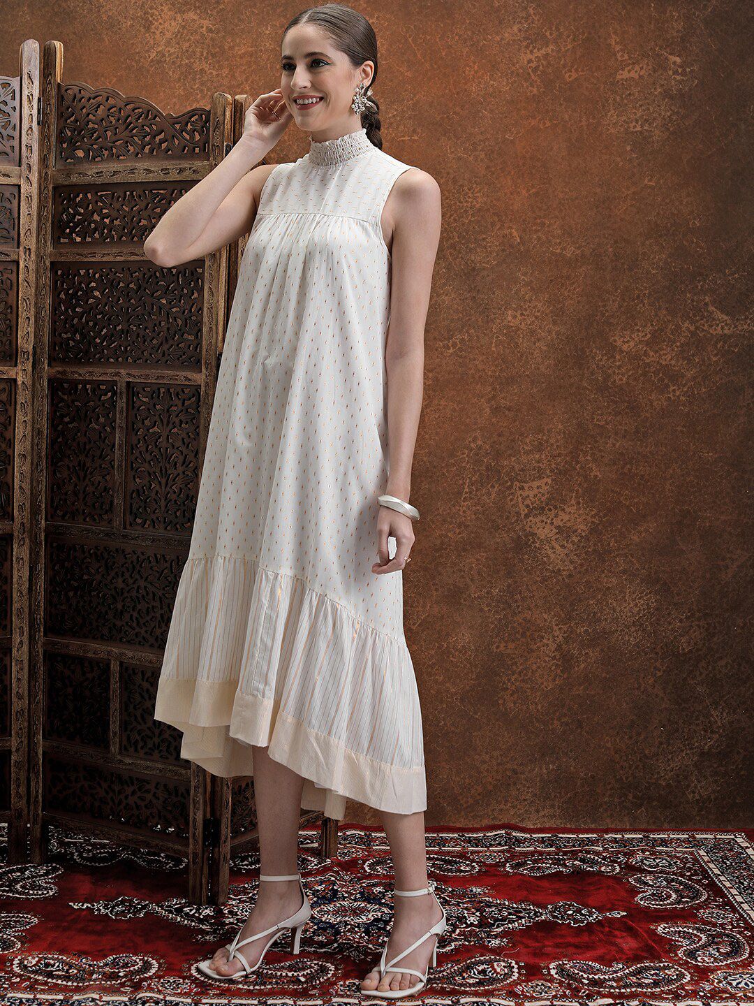 Vishudh Women Solid High Neck Ruffles A-Line Dress