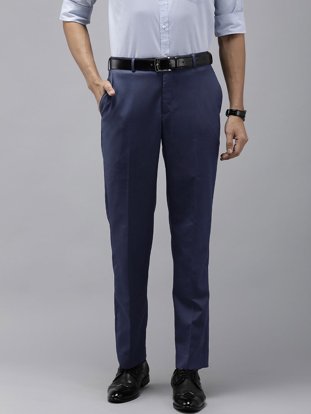 Park Avenue Men Self Design Mid-Rise Textured Formal Trouser