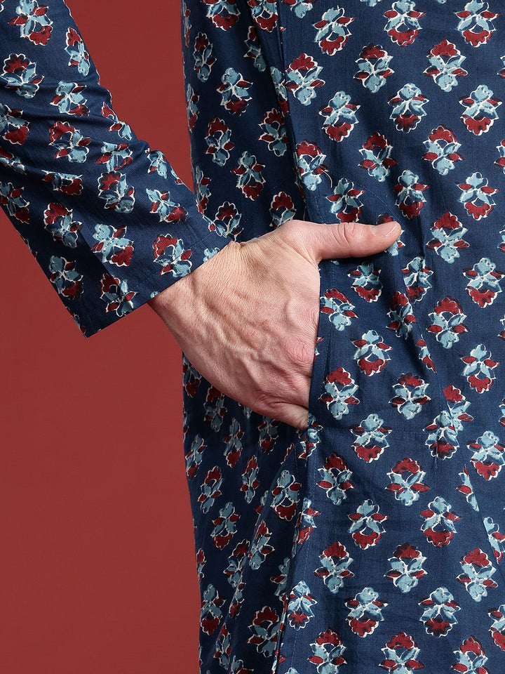 Anouk Mandarin Collar Indie Floral Printed Pure Cotton Kurta