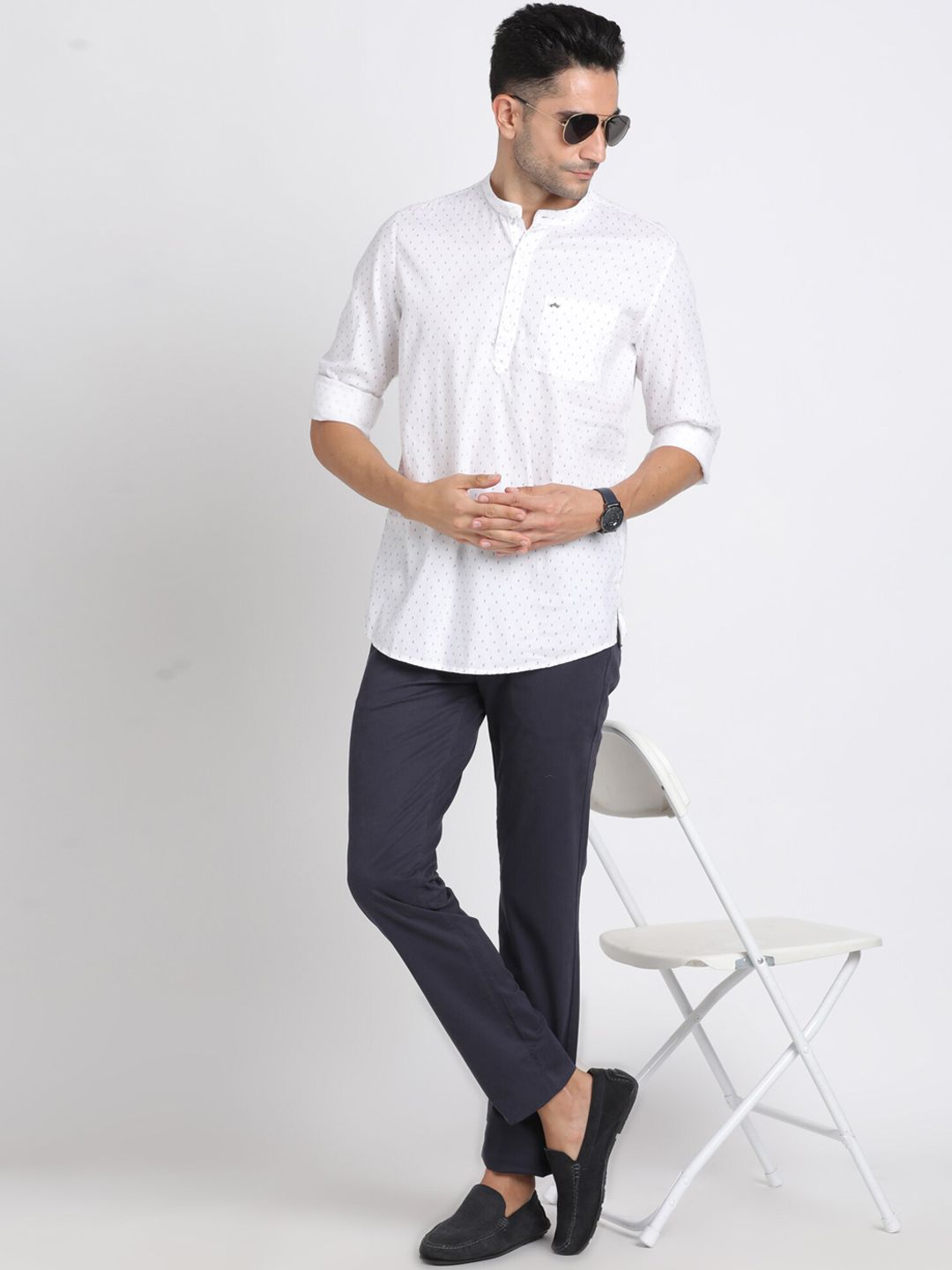 Turtle Geometric Printed Band Collar Pure Cotton Straight Kurta