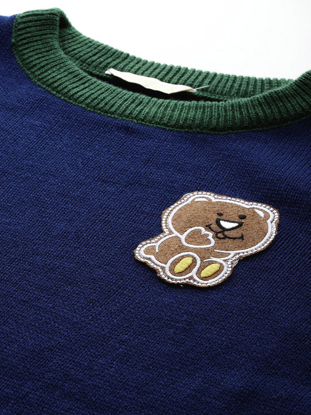 DressBerry Acrylic Applique Detail Pullover