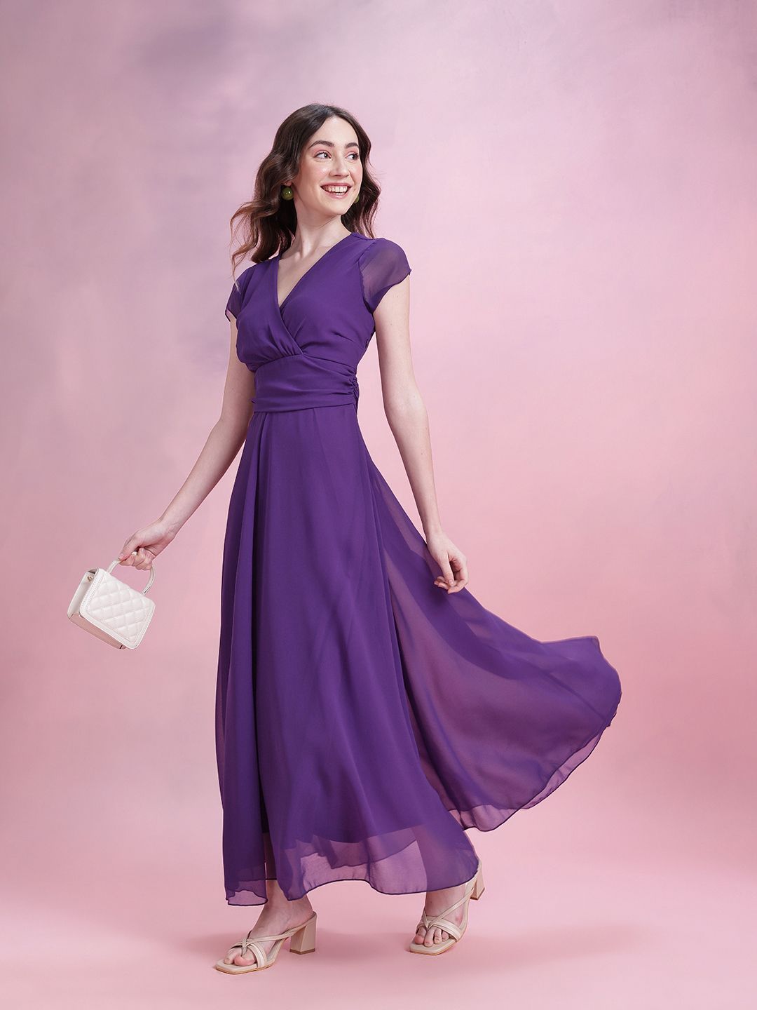 DressBerry V-Neck Maxi Dress