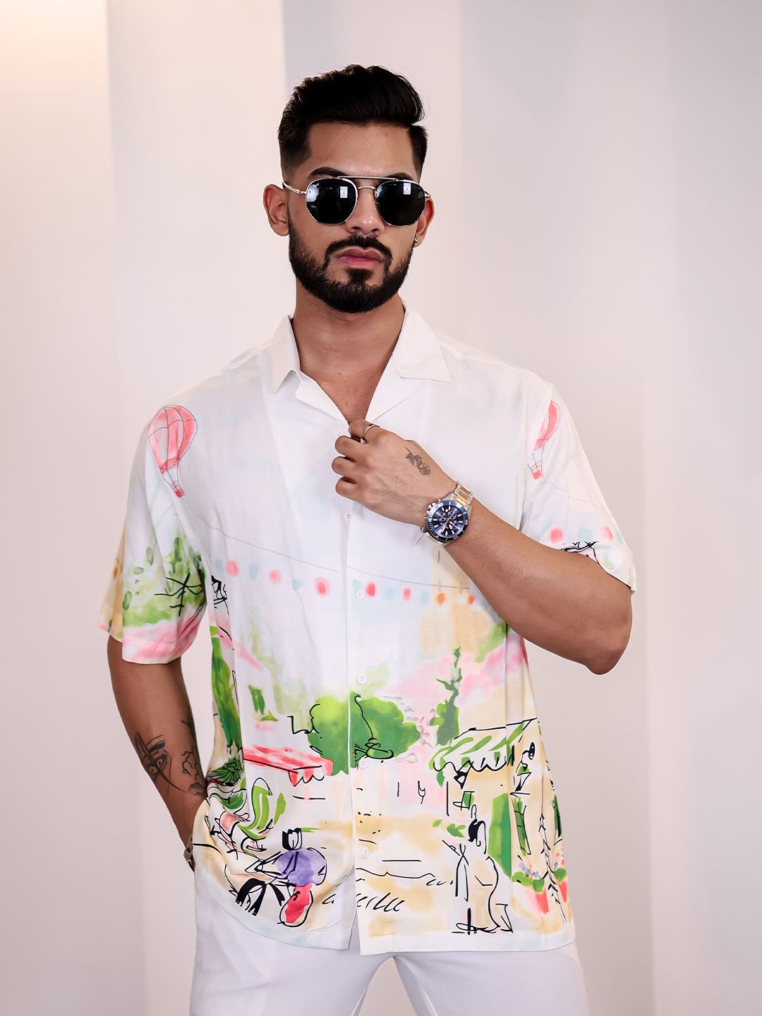 Eszett Floral Printed Spread Collar Baju Kapas Lengan Pendek