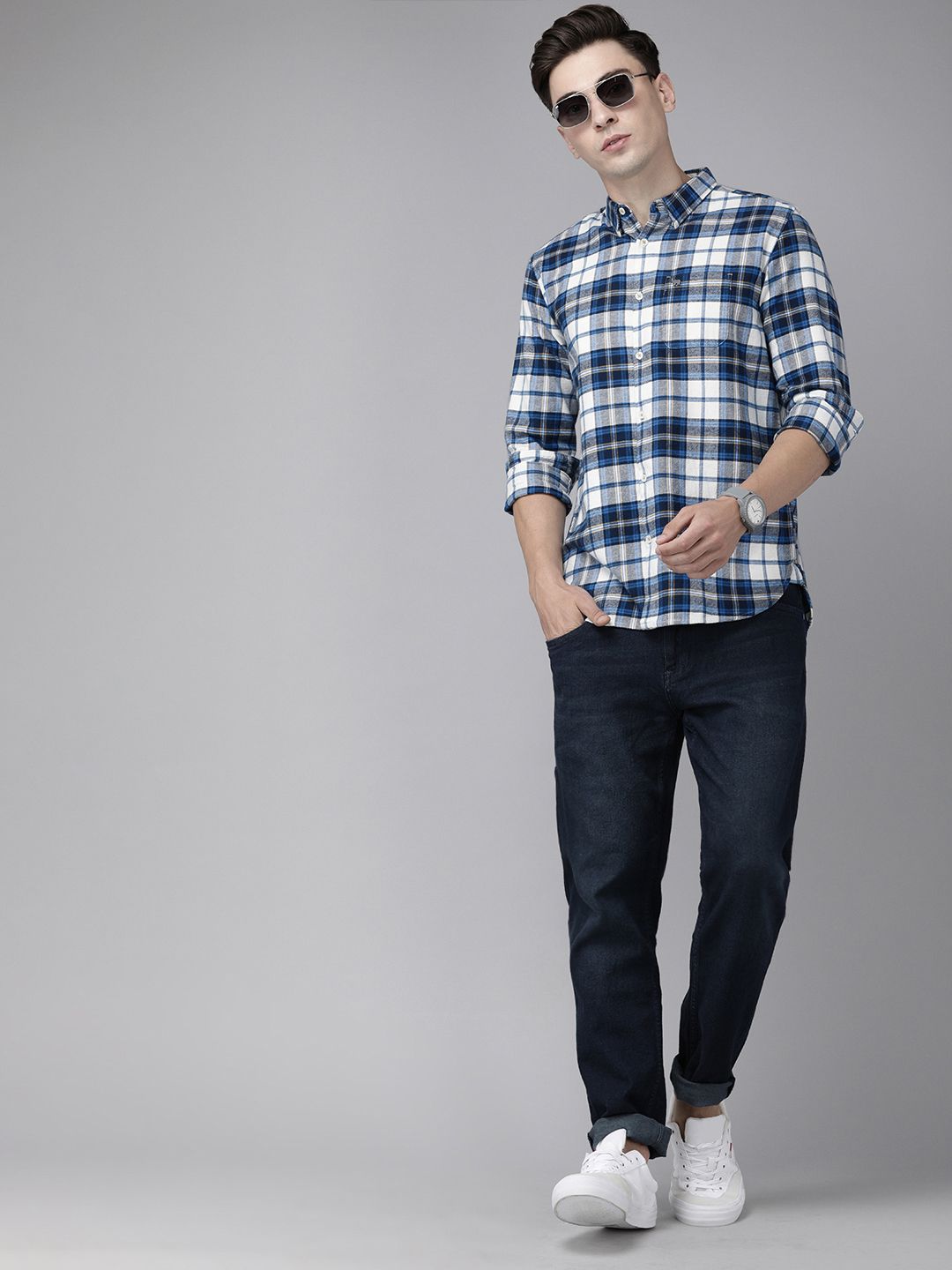 THE BEAR HOUSE Men Blue & White Slim Fit Tartan Checks Checked Pure Cotton Casual Shirt