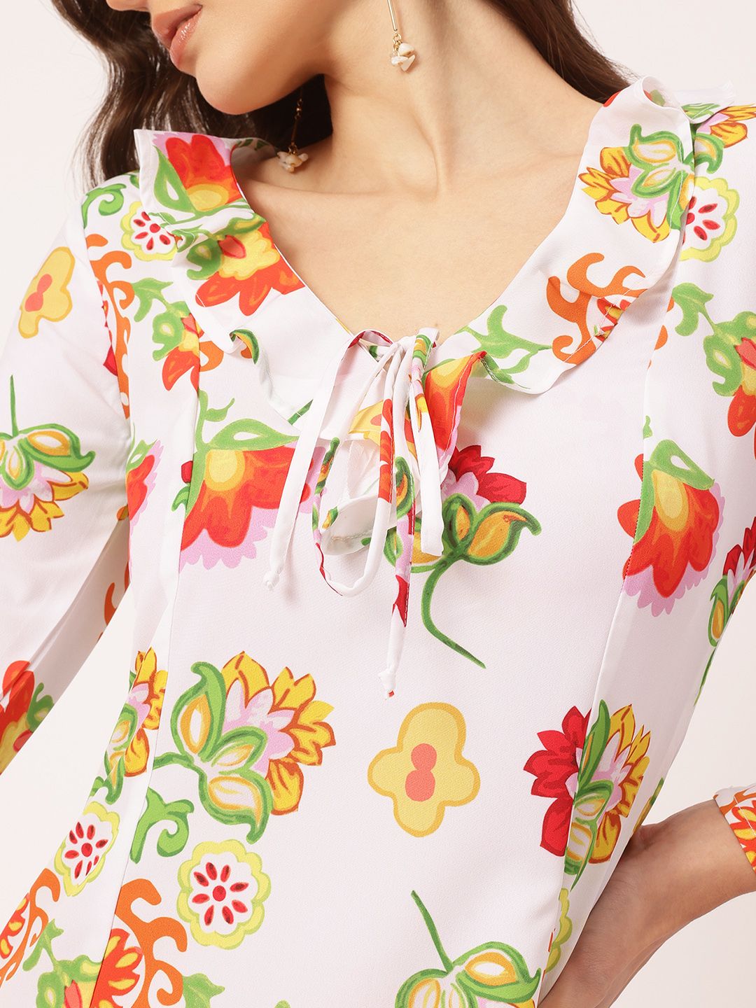 DressBerry Romantic Fantasy Floral Print Mini Sheath Dress