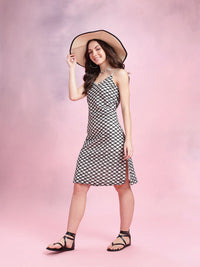 DressBerry Geometric Self-Design Shoulder Straps Crochet A-Line Dress with Side Slit