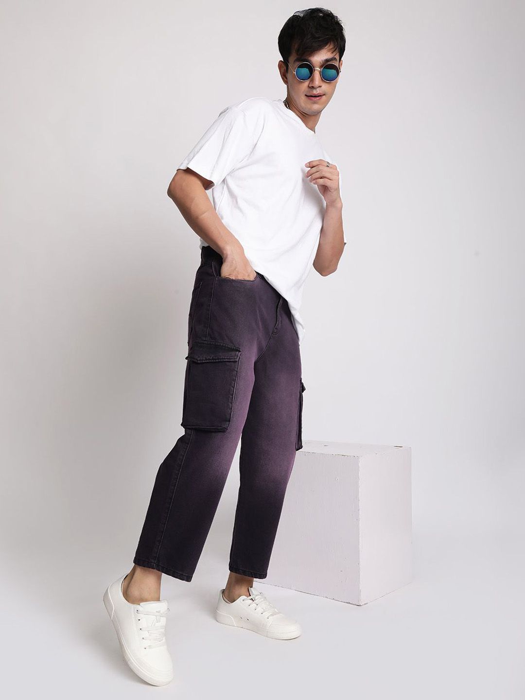 Bene Kleed Men Losse Fit Cropped Tinted Cargo Jeans