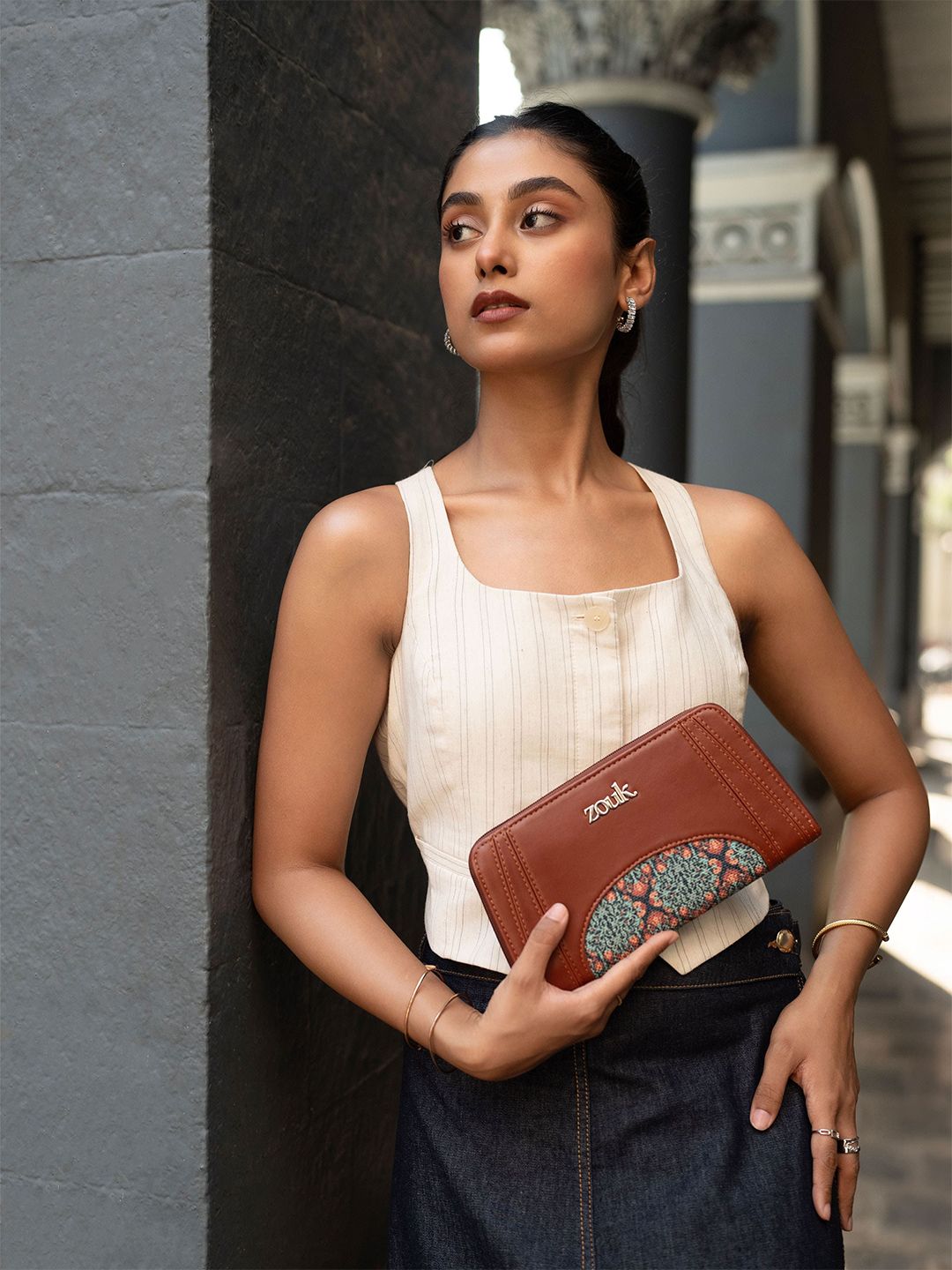 ZOUK Women Arika Zipper Wallet Kolkata Nouveau