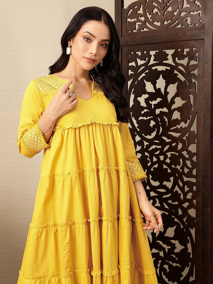 House of Pataudi Mirror Work Tiering Jashn Kurta