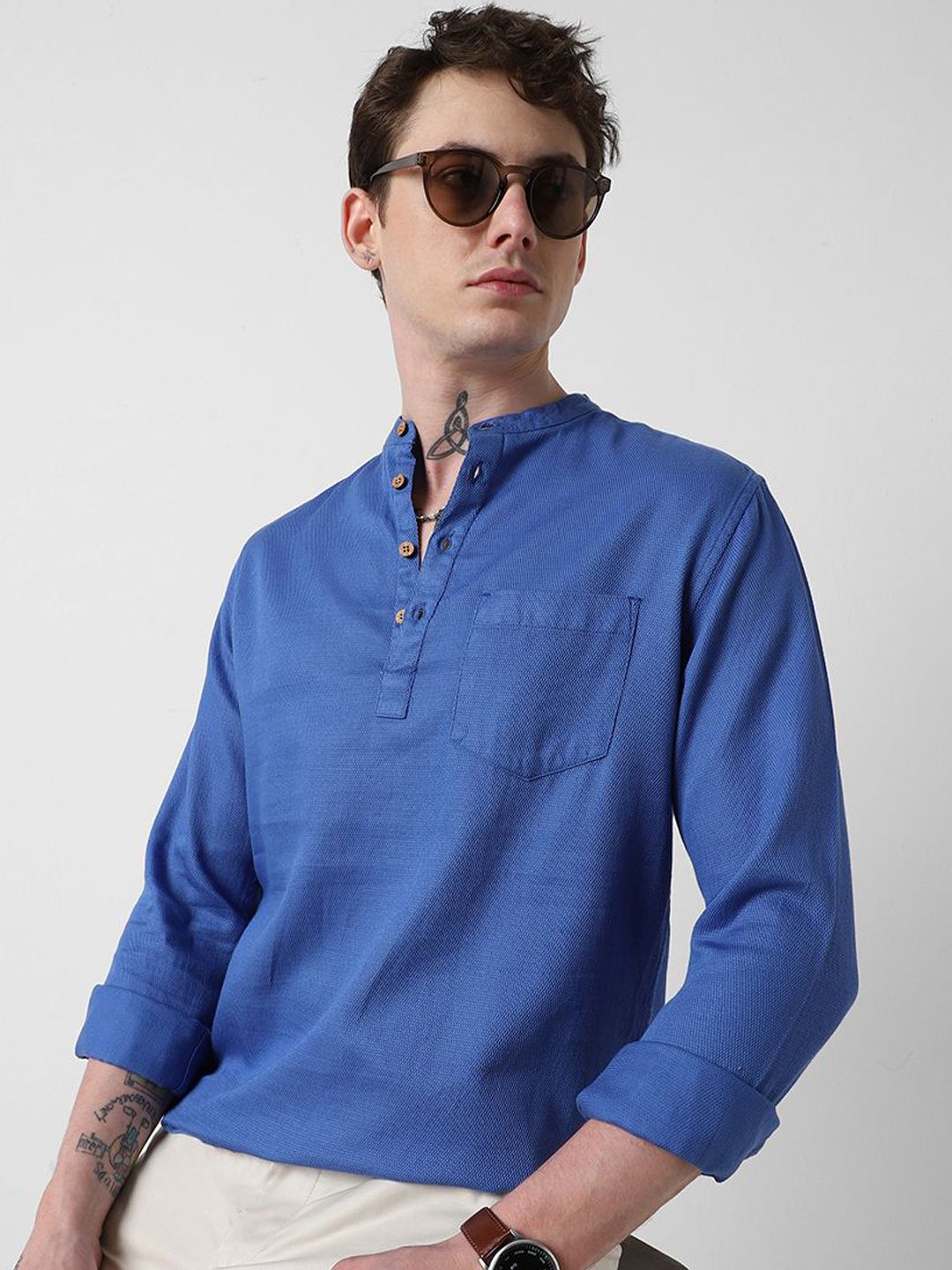 VASTRADO Men Thread Work Kurta