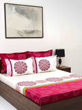 BOMBAY DYEING Celebrating India Pink Printed Cotton 300 TC King Bedsheet & 4 Pillow Cover