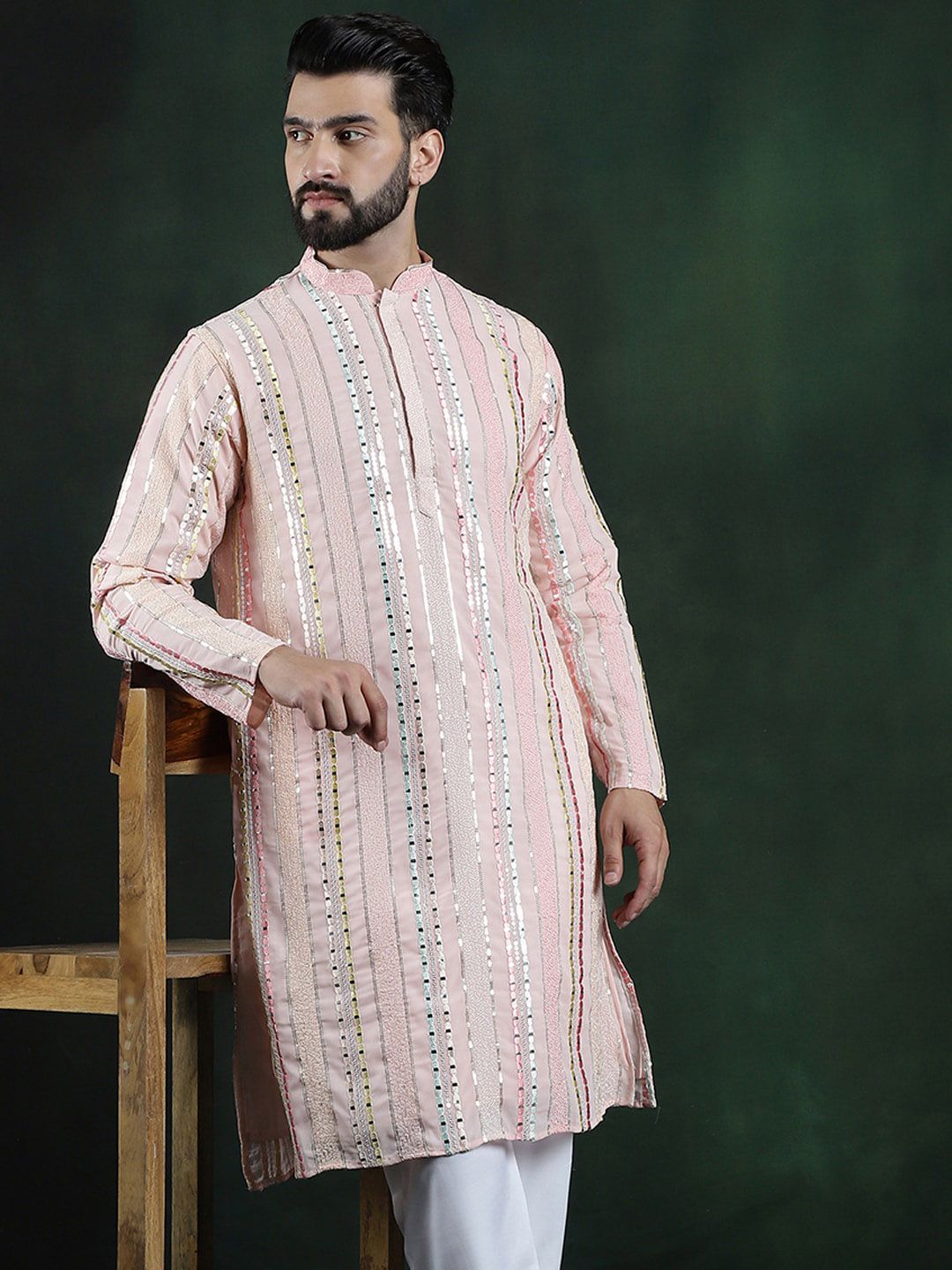 SOJANYA LUXE Labuci Kolar Mandarin Berjalur Georgette Kurta Lurus