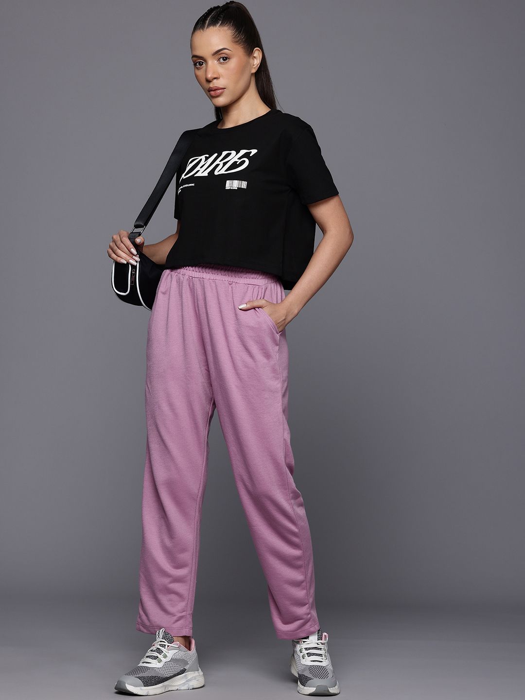 HRX by Hrithik Roshan Lifestyle Typography Print Crop T-shirt