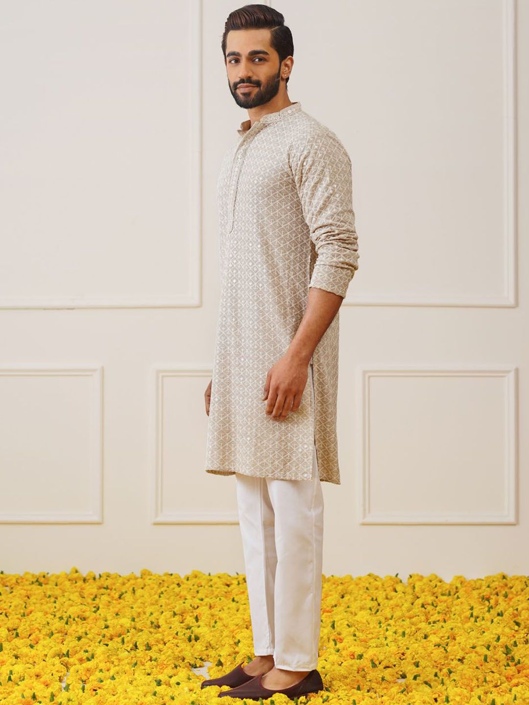 Jompers Geometric Embroidered Thread Work Pure Cotton Kurta With Pyjamas