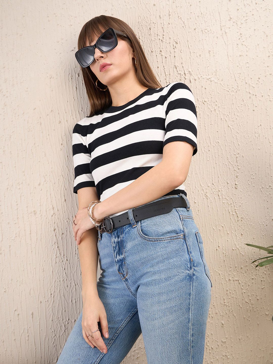 SASSAFRAS Striped Round Neck Crochet Top