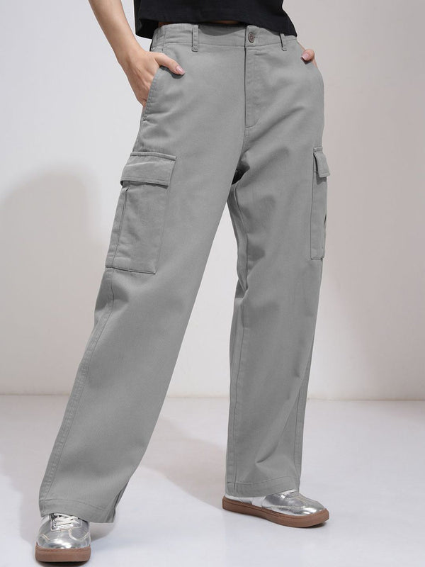 Tokyo Talkies Women Solid Straight FIt Cargo Pants