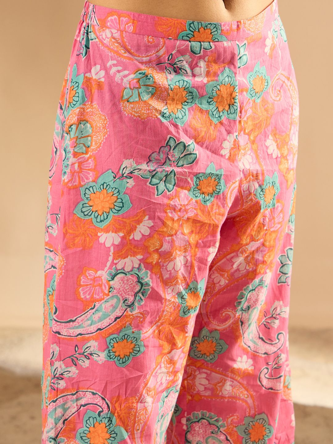 Indo Era Women Floral Printed Regular Pure Cotton Kurta with Palazzos