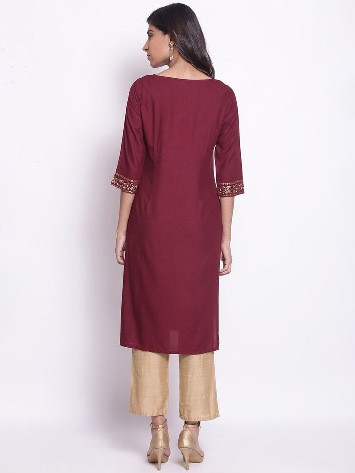W Women Maroon Floral Printed Keyhole Neck Kurta