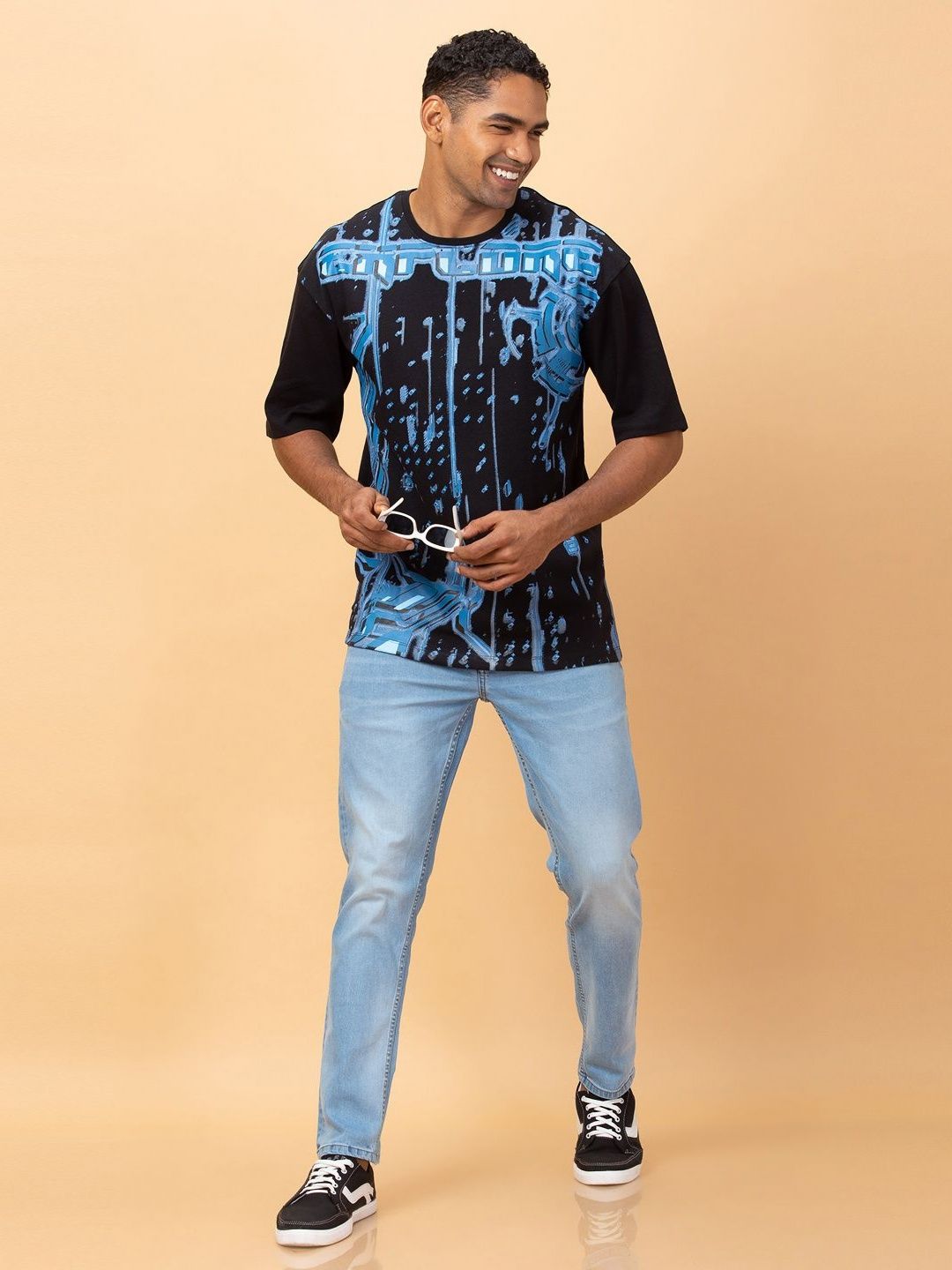 Being Human Men Printed Pockets T-shirt