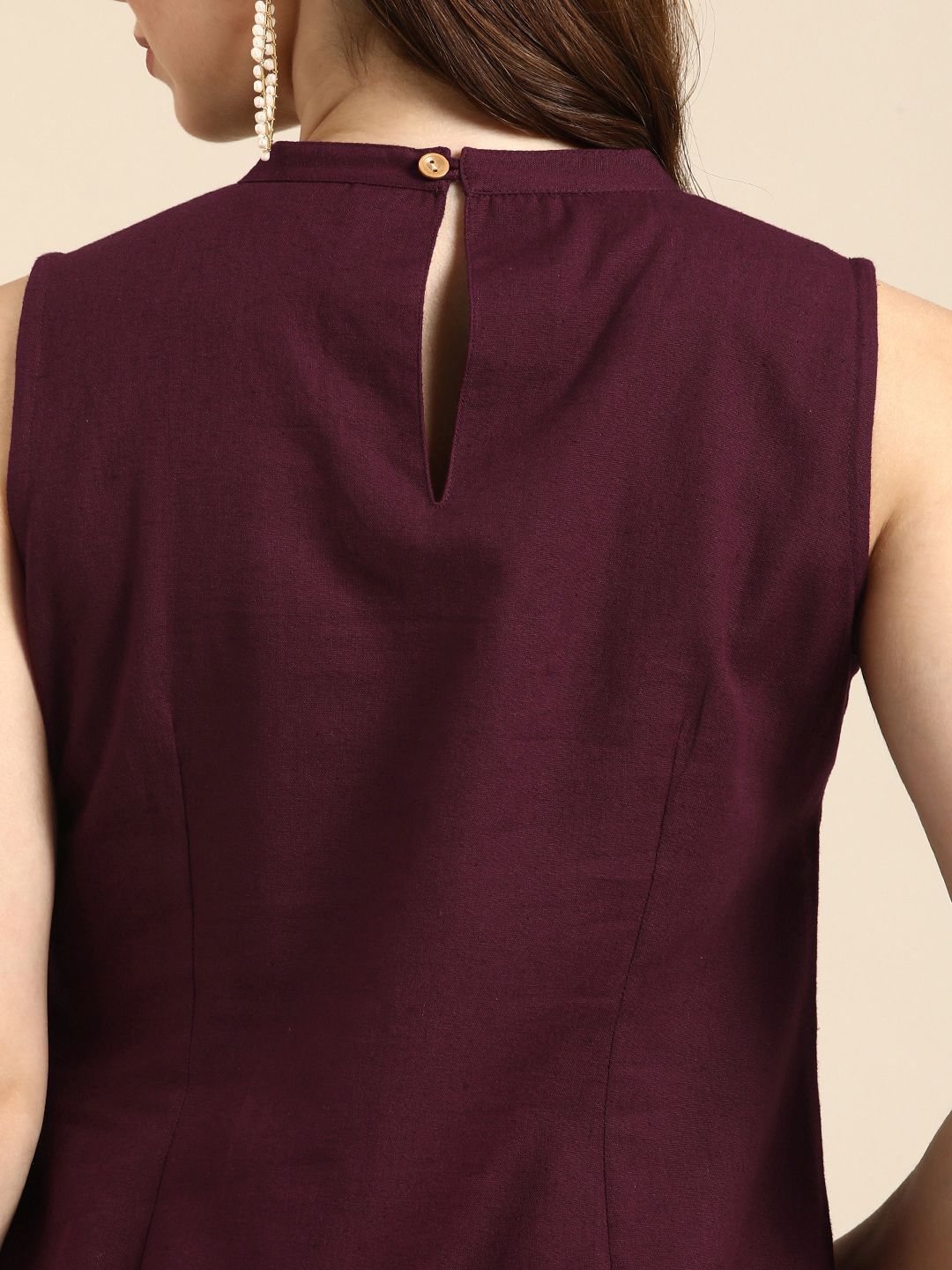 Anouk Women Solid Round Neck Pure Cotton Kurta