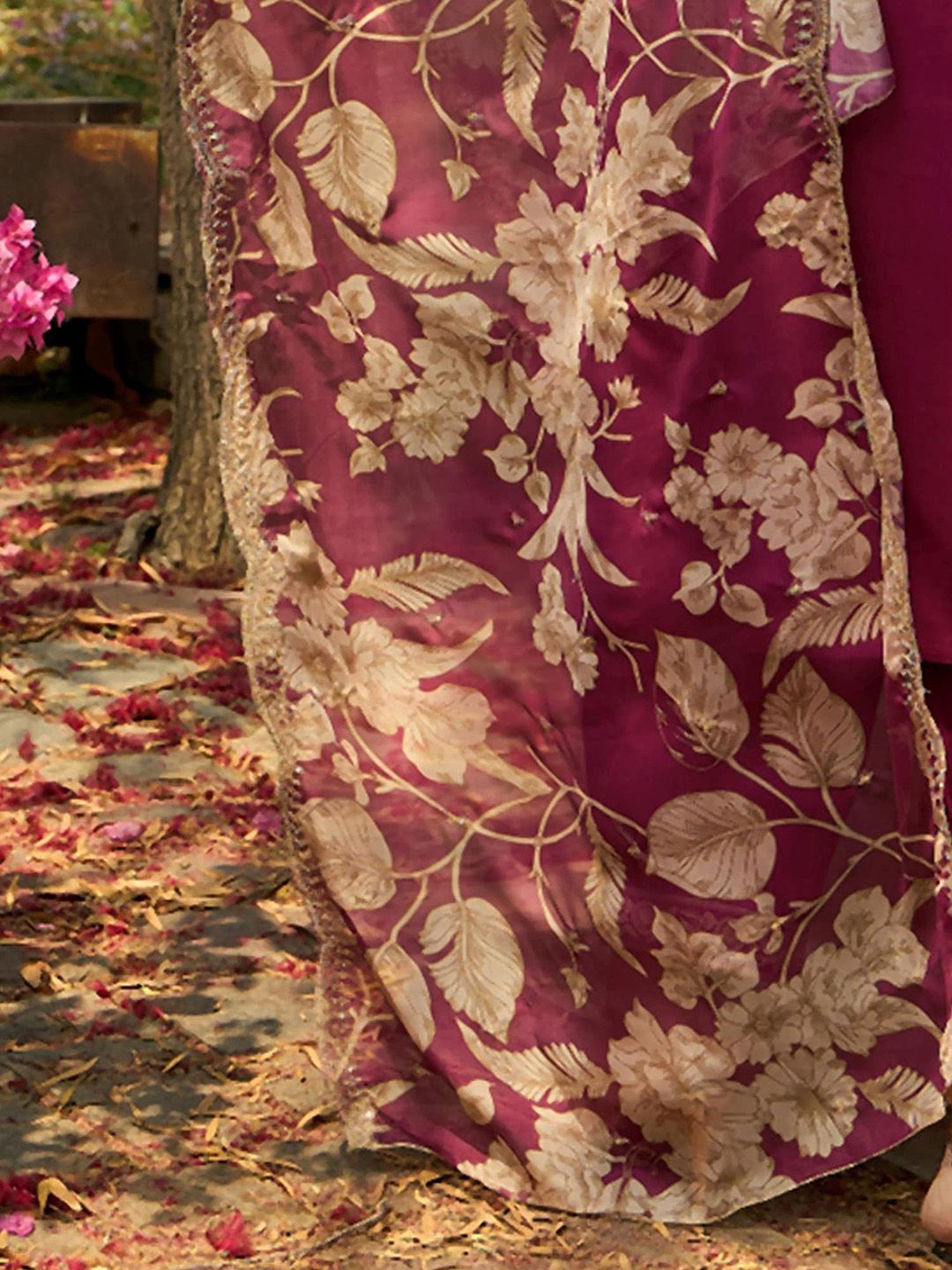 Indo Era Ethnic Motifs Embroidered V-Neck Thread Work Straight Kurta with Salwar & Dupatta