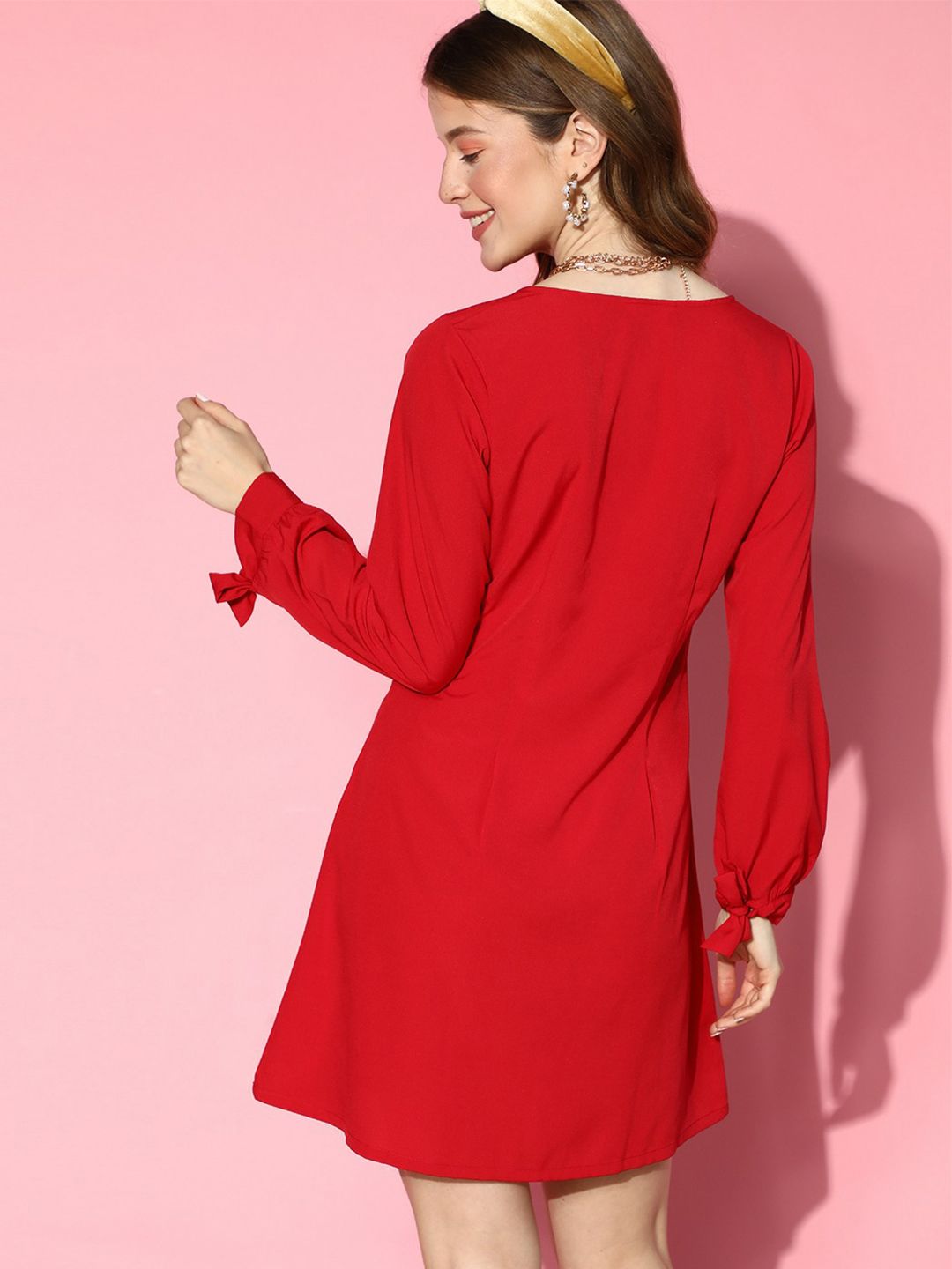 Berrylush Red Solid Crepe Mini A-Line Dress