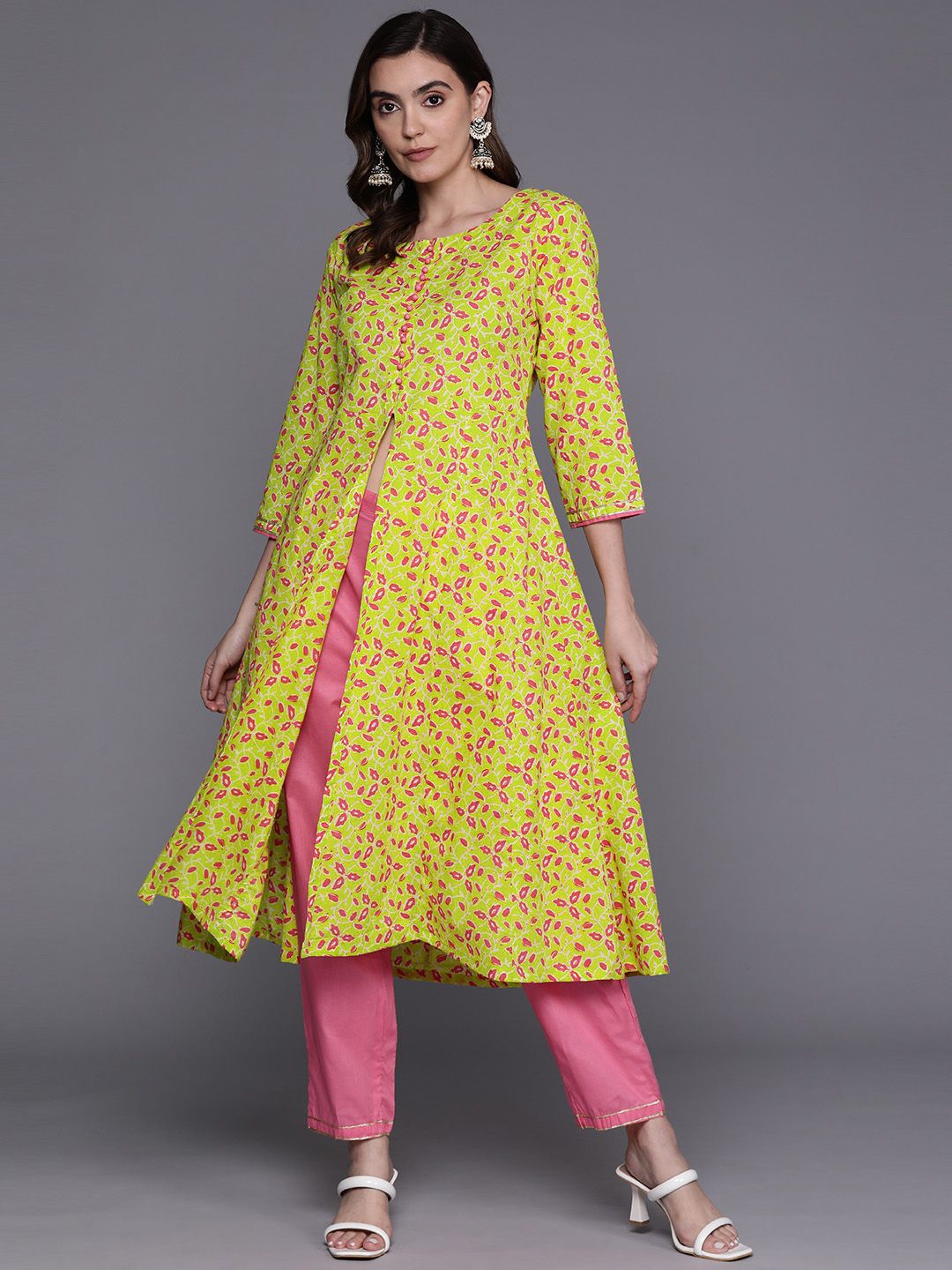 Indo Era Floral Printed Empire Gotta Patti Pure Cotton Kurta With Trousers