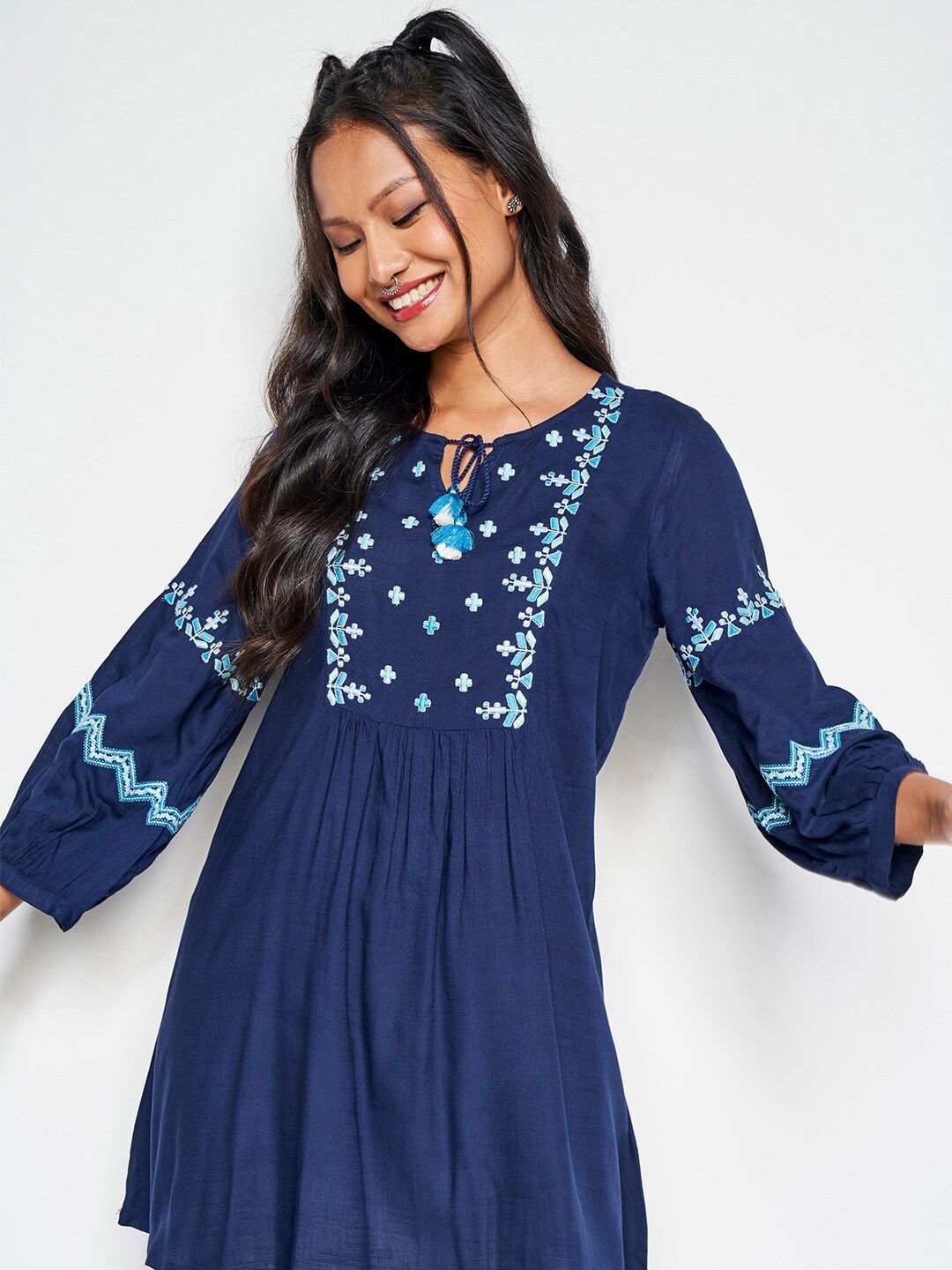 Global Desi Floral Embroidered Tie-Up Neck Tunic