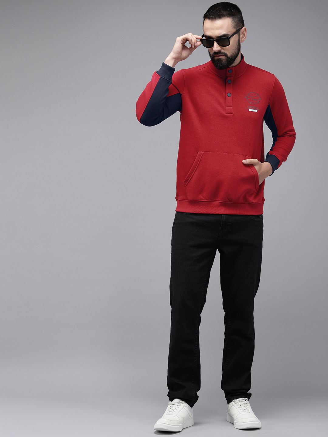 SPYKAR Men Solid Sweatshirt